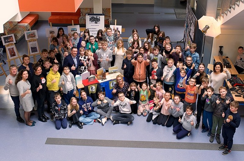 Szwendacz Swarzędzki jako gość specjalny podczas rozstrzygnięcia konkursu fotograficznego